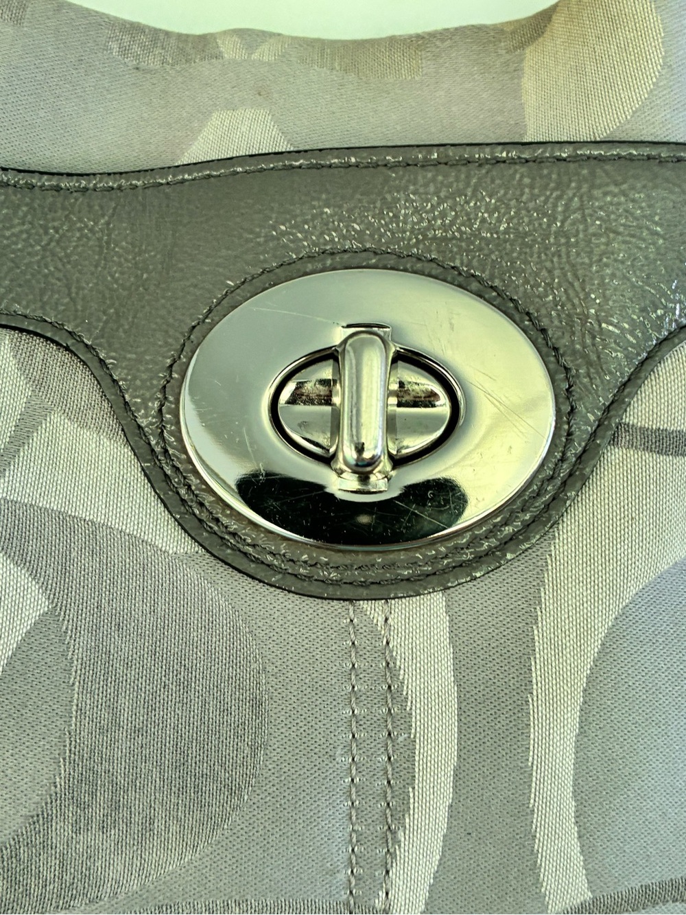 Coach F17140 Penelope Optic Signature Shoulder Bag Grey Tote Turnlock - Picture 5 of 15